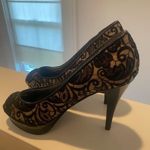 Guess heels